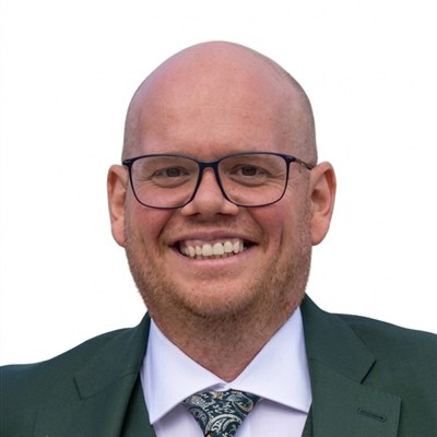Emanuel, Communication manager